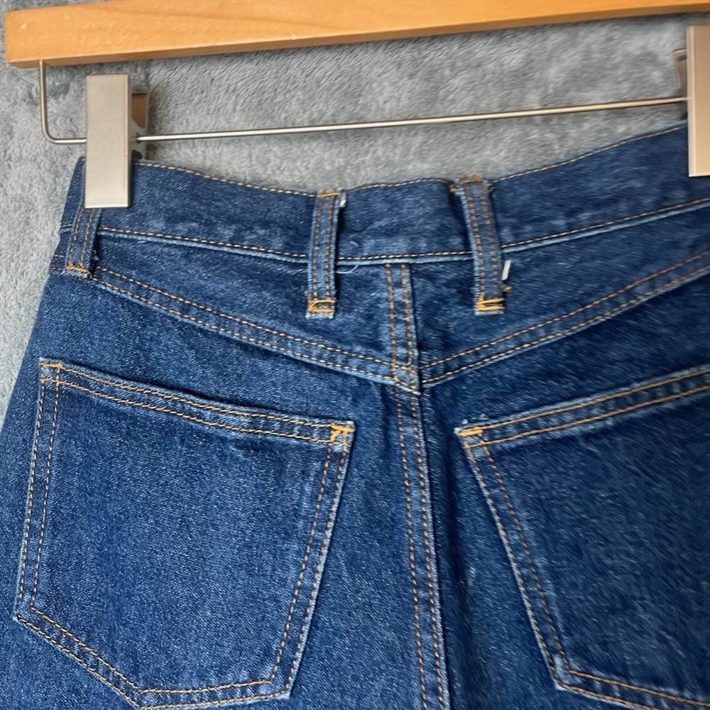 NEW! Brandy Melville John GALT Taper Straight Dark Wash 100% Cotton 24 W 26L - Picture 8 of 12